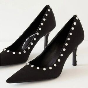 Alexander Wang
Women's Delphine 85 Crystal Pumps​​​